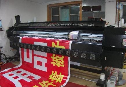 普定喷绘广告分辨率是多少？